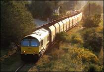 Am 15.08.2011 ist hier der letzte Kohlependel Profen-Mumsdorf, zwischen Meuselwitz und Zeitz auf seinem R�ckweg zum Tagebau Profen.