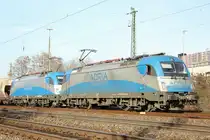 Adria Transport 1216 920-9 mit 1216 921-7 am LTE Getreidezug in Beuel am 5.2.2012 