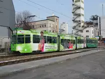 Be 4/6S mit der Betriebsnummer 661 und der MUBA Vollwerbung hat die Haltestelle K�steli verlassen und f�hrt Richtung Haltestelle Lachmatt. Die Aufnahme stammt vom 08.02.2012.