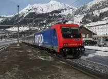 Re 484 021  Gottardo  mit dem EC 15 bei Einfahrt in Airolo, 08.02.2012.