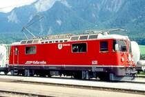 RhB - Ge 4/4 II 631  UNTERVAZ  am 10.05.1992 in Untervaz - Thyristor-Streckenlokomotive - �bernahme 22.11.1984 - SLM5272/BBC - 1700 KW - Gewicht 50,00t - L�P 12,74m - zul�ssige Geschwindigkeit 90 km/h - �2=27.07.1992 - Logo RhB rh�toromanisch. Hinweis: ge�nderter Anschriftenblock
