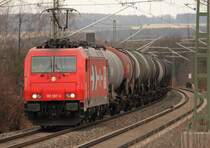 185 587-3 HGK kurz vor Staffelstein am 19.02.2012.