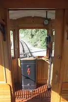 F�hrerstand des TW 1 (Bo'Bo', Grazer Waggonfabrik, Baujahr 1926, Fabr.Nr. 32.685), aufgenommen am 25.September 2011 im Bf. Payerbach.