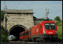 Am 21.5.2006 ist 1116 124 mit dem IC 631  Alpen-Adria Uni Klagenfurt  nach Villach unterwegs.