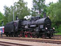 638.1301  beim Umsetzen  (st�rzen) zum Sonderzug 16343 (Ampflwang-Ried-Linz) am Bhf. Ried i.I. 2006-05-25