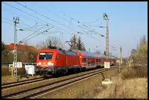 182 019-0 verl�sst mit einem Zug der S-1 am 20.03.2012 Neus�rnewitz.