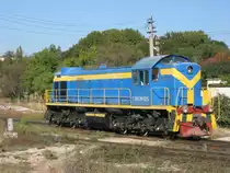 28.09.2011 TEM2M-025 (Anschlu�bahn Steinbruch) im Bf. Balaklava