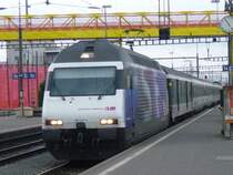 SBB Re 460 032-6 Werbelok  Schweizer Fernsehen SF DRS am 28.12.02 Z�rich HB