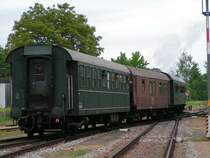 Nostalgiepersonenwagen der �GEG 
anl�sslich der Sonderzugfahrt Ampflwang-Ried-Linz 2006-05-25