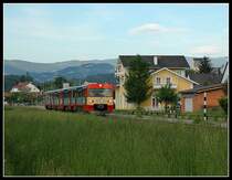 VT 70.13 an der Spitze des R 8552 (von Wies nach Graz) am 26.5.2006 bei der Ausfahrt aus dem ehemaligen Bahnhof P�lfing-Brunn. Heute ist P�lfing-Brunn nur mehr eine Haltestelle mit einem durchgehenden Gleis.