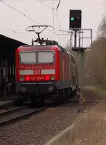143 929-8 in Rheydt Odenkirchen als schiebende Lok einer RB 27 nach M�nchengladbach am 3.4.2012