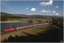 Auch am Neumarkter Sattel ist der Fr�hling eingekehrt und nur mehr ein paar Schneereste am Zirbitzkogel erinnern an den letzten Winter.
Am Furtner Teich vorbei, zieht 1116 174 den EC 632  easybank  von Villach nach Wien Meidling.Ab 15.Juli wird auch dieser OEC von einem Railjet ersetzt werden.
Vockenberg - Mariahof 3.4.2012
