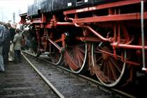 Das Triebwerk der 66er. Zum 1.klassigen Lauf dieser 1'C 2'
Maschine trug auch die richtige Berechnung der Gegengewichtssicheln erheblich bei.