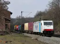 185 639 der Rurtalbahn mit G�terzug am 04.04.12 in Vollmerz