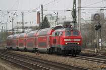 218 445-5 mit RB 27045 von M�nchen Hbf nach M�hldorf(Oberbay)bei der Durchfahrt in M�nchen Heimeranplatz.31.03.2012 