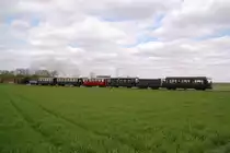 So jetzt ein mal den ganzen Zug.....f�r alle denen die Lok nicht reicht;-) IHS 101 Schwarzbach kurz vor Birgden am Ostersonntag den 8.4.2012