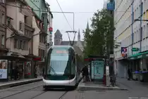 Ein Citadis Stra�enbahnfahrzeug auf der Linie C in Stra�burg am 11. Mai 2010.