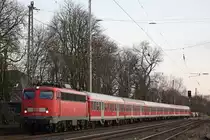 Die 110 402 fuhr am 19.3.12 mit einem umgeleitetem RB 35 Verst�rker bei der Durchfahrt durch Ratingen-Lintorf.
