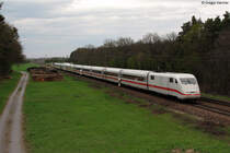 401 076-5  Bremen  als ICE 75 (Hamburg-Z�rich) am 10.04.2012 bei Graben-Neudorf.