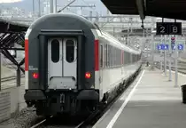 Ein IC aus Stuttgart durchf�hrt am 12.04.12 Z�rich Hardbr�cke.