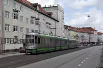 �stra Baureihe 2500ner Stra�enbahn an der Haltestelle  Lortzingstra�e  (01.04.2012)