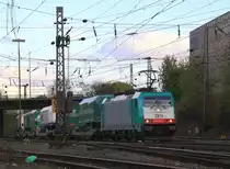 Die Cobra 2814 kommt mit einem einem italienischen Glastransporterzug aus Charleroi Dry Port(B) nach Dresden-Friedrichstadt(D) und f�hrt in Aachen-West ein bei Abendsonne mit Wolken am 18.4.2012.