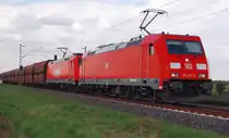 Diese beiden 185ziger fahren am Freitag den 20.4.2012 �ber die Kbs 495 gen K�ln mit einem Massengutwagenganzzug.