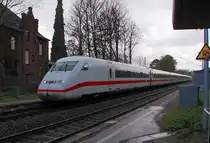 ICE Saarbr�cken bei der Durchfahrt in J�chen.....am Sonntag den 22.4.2012