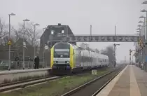 Erkundungs-Tour nach Klanxb�ll: ER 20-011 (223 011) mit NOB nach Westerland f�hrt ein. Aufgenommen am 09.04.2012.