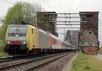 ES 64 F4-008 / 189 908 am AZ13311 an der S�dbr�cke am 27.04.2012