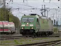 Die 185 389-4 abgelichtet in Aachen West am 26.April.