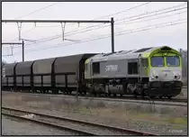 Eine Class-66 der Firma Captrain durchf�hrt im M�rz 2012 Montzen Gare in Belgien,
am Haken ein Erzzug.Wohin die Reise geht kann ich leider nicht sagen.