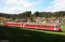 DB 610 519-0 + 610 019-1 als RE 3521 N�rnberg - Neustadt Waldnaab, KBS 870 N�rnberg - Weiden, fotografiert bei Etzelwang am 25.04.2012