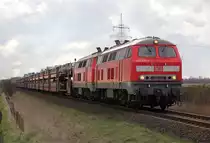 218 838-1 und 218 XXX mit Sylt-Shuttle Richtung Nieb�ll. Aufgenommen in der N�he von Nieb�ll am 13.04.2012.