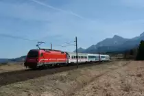 541 014 mit IC 310 Zagreb-Villach Hbf bei Finkenstein am 02.04.2012.