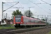 423 133 am 05.05.12 Richtung Flughafen bei Feldmoching