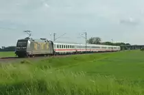 101 141-0 ist mit dem IC 2373 Stralsund - Karlsruhe am 11.05.2012bei L�tzelsachsen