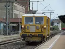 Ein EM-SAT von Europool durchf�hrt am 3. Mai 2012 den Kronacher Bahnhof in Richtung Saalfeld.