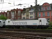 Siemens Vectron Prototyp-Lok (Baureihe 6193) in Aachen Hbf am 10.05.2012