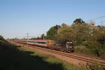 Fast t�glich kann dieses Motiv abgelichtet werden: 1216.210  Kapsch  vor EC 79  Gustav Klimt  bei Helmahof, 08.05.2012