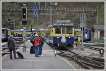 Die Regionalz�ge ab Interlaken Ost nach Lauterbrunnen und Grindelwald verkehren bis Zweil�tschinen gemeinsam und werden dort getrennt/geteilt/gefl�gelt oder wie auch immer. (25.04.2012)