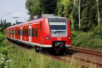 Am Mittwoch Mittag den 30.5.2012f�hrt der 425 031-2 laut Zielanzeiger nach Nicht einsteigen, wo immer das auch ist(Lach)! 