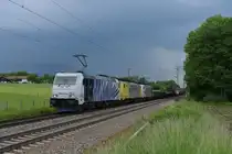 185 662 + 189 905 + 189 918 mit dem Lomo-Stahlzug Richtung Brenner am 29.05.12 unterwegs am B� Vogl.