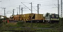 Als die DB keine Diesellok f�r einen Bauzug bereitstellen konnte, �bernahm die 332 128 der Historischen Eisenbahn Mannheim e.V. (HEM) diese Aufgaben im Mannheimer Rbf. (09.07.11)