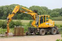 Atlas Bagger ZW 1604 BB abgestellt in Hochstadt/ Marktzeuln am 01.06.2012.