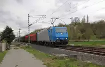 185 516-2 mit gemischtem G�terzug in Fahrtrichtung Nord. Aufgenommen am 26.04.2012 an der Nordeinfahrt nach Eschwege Stadt.