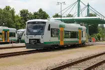 Am 02.06.2012 fand im VBG Betriebshof anl�sslich 15 Jahre Vogtlandbahn ein Tag der offenen T�r statt.VT53 wurde als Shuttle zwischen Neumark Bahnhof und Betriebshof eingesetzt.