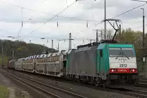 Cobra 2812 (E186 204) am 7.4.12 mit einem gemischten G�terzug bei der Durchfahrt durch K�ln-West.