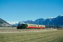 RhB Salondampfzug 3833 f�r Verein Dampffreunde der RhB von Landquart nach Thusis am 20.02.1998 zwischen Chur und Felsberg mit Dampflok G 3/4 1 - As 1142 - As 1141. Hinweis: Der einzige Salondampfzug mit Dampflok Rh�tia, der jemals verkehrte, gescanntes Dia
