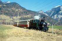 RhB Salondampfzug 3833 f�r Verein Dampffreunde der RhB von Landquart nach Thusis am 20.02.1998 zwischen Reichenau und Bonaduz mit Dampflok G 3/4 1 - As 1142 - As 1141. Hinweis: Der einzige Salondampfzug mit Dampflok Rh�tia, der jemals verkehrte, gescanntes Dia
